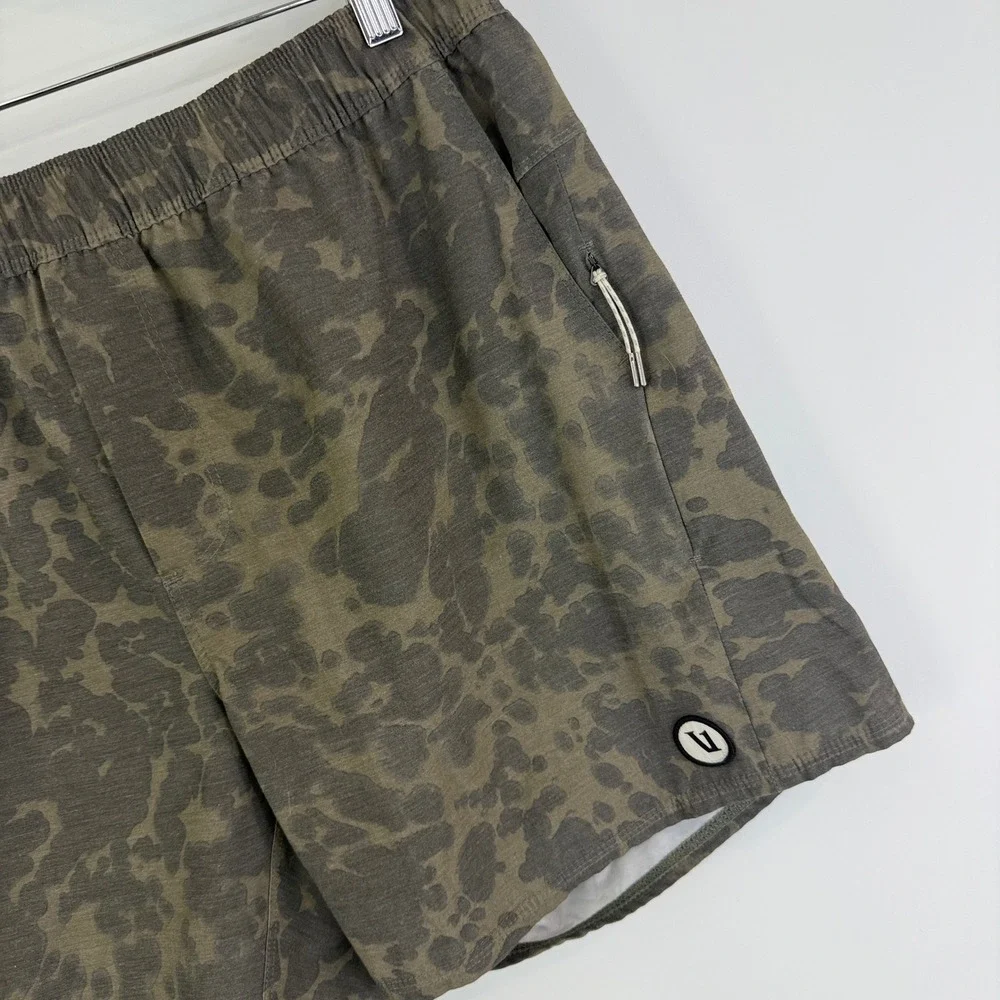 Vuori Cape Short Men Large Olive Green Camo V369 6